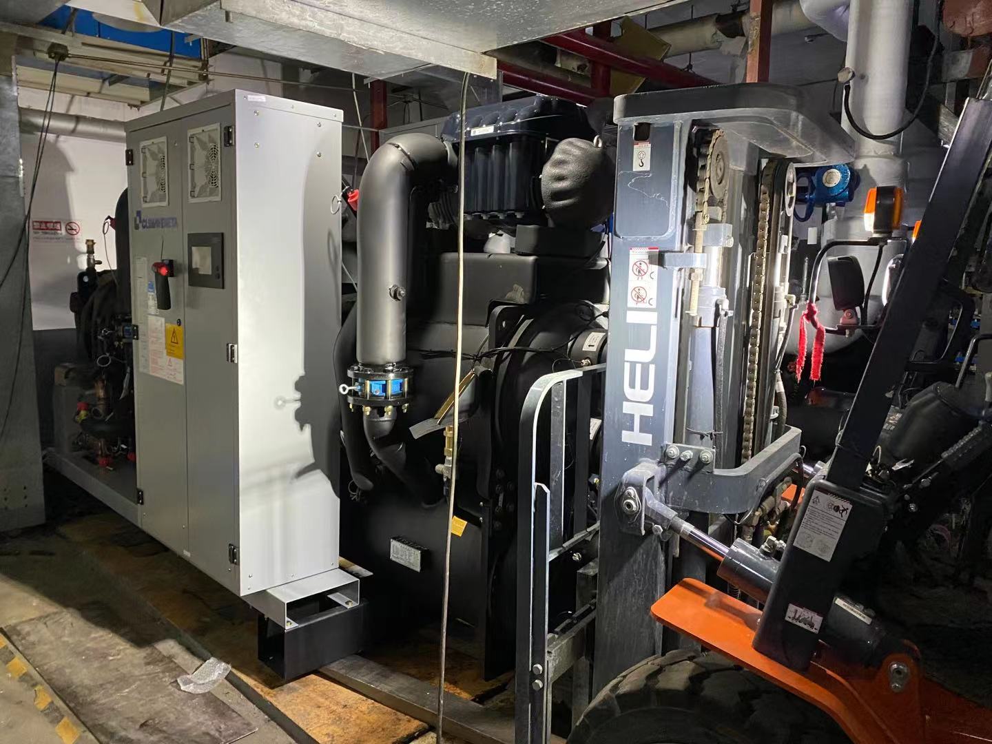 冷却塔人工整体吊装